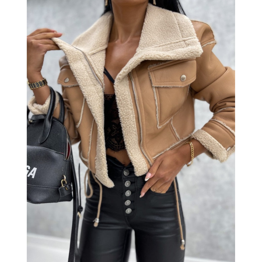Kaia | Stylish cropped winter jacket with warm lining for Women