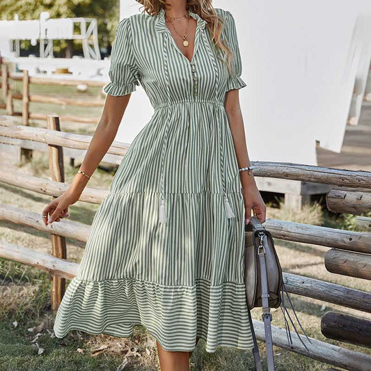 Maeva | Buttoned Day Dress with Relaxed Flow